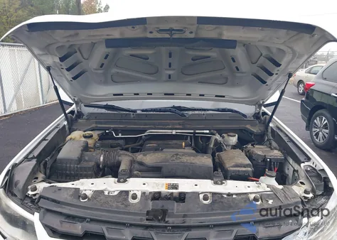 2021 Chevrolet Colorado 2Wd Short Box Wt z USA, uszkodzony, nr VIN 1GCGSBEA8M1128508